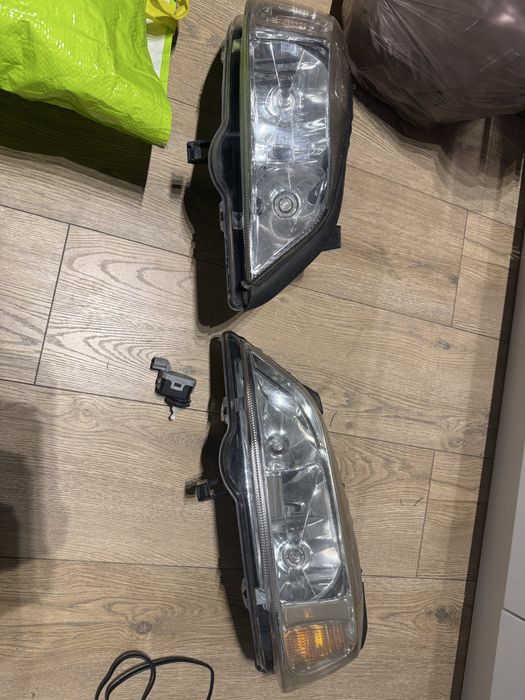 Lampy samochodowe przednie