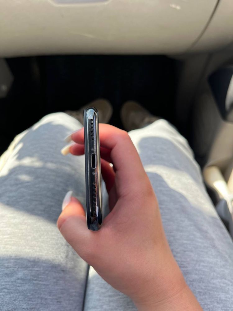 iPhone X (память%256)