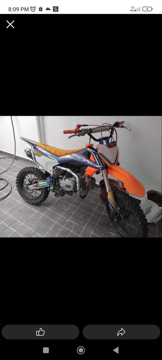 Pit bike 140 cc .