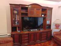 *BAIXA DE PREÇO* Móvel TV, colchão, mesa, cadeiras, quadro marcadores