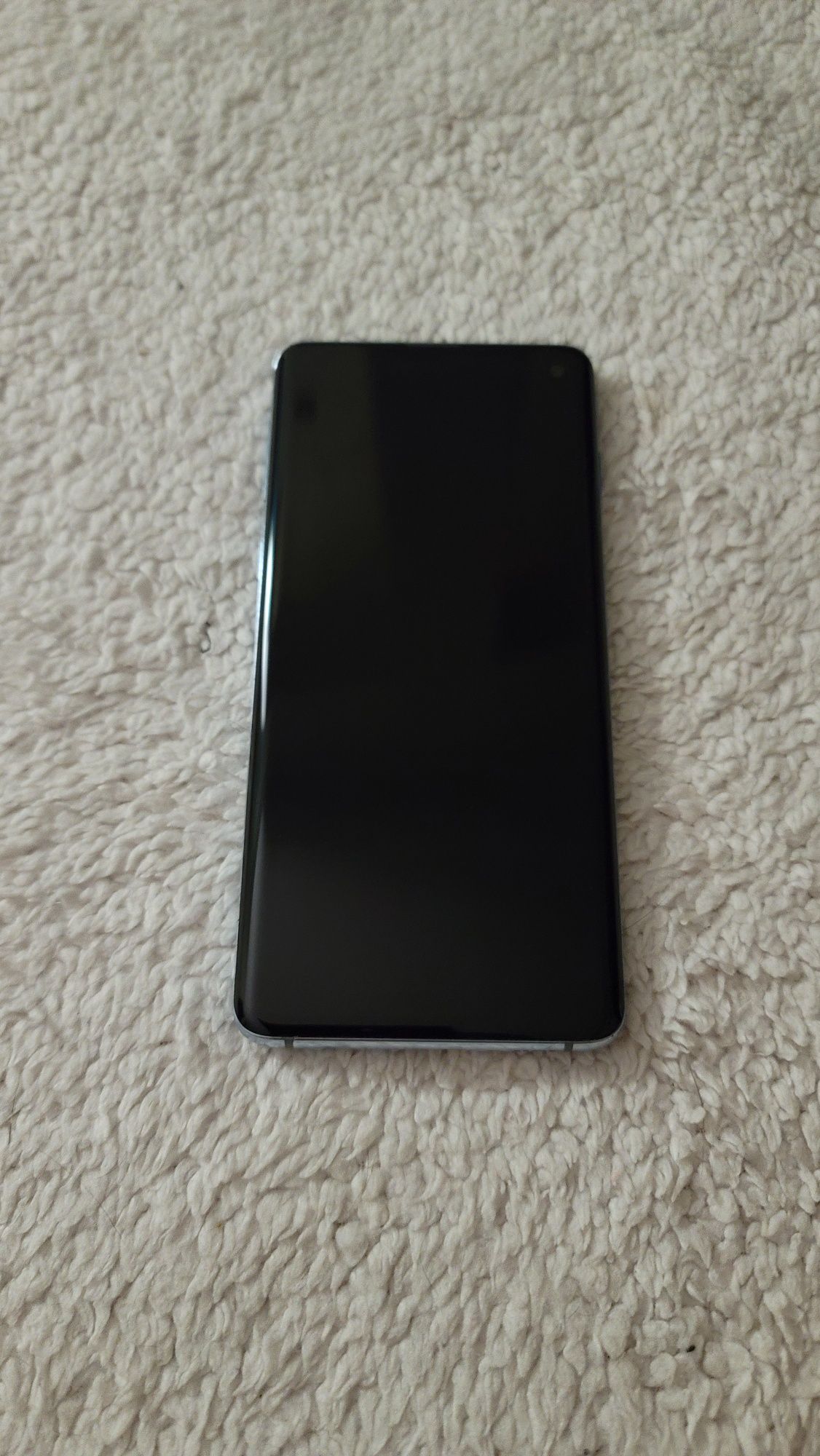 Samsung S10 G973U1 8/128гб.
Процессор Snapdragon 855