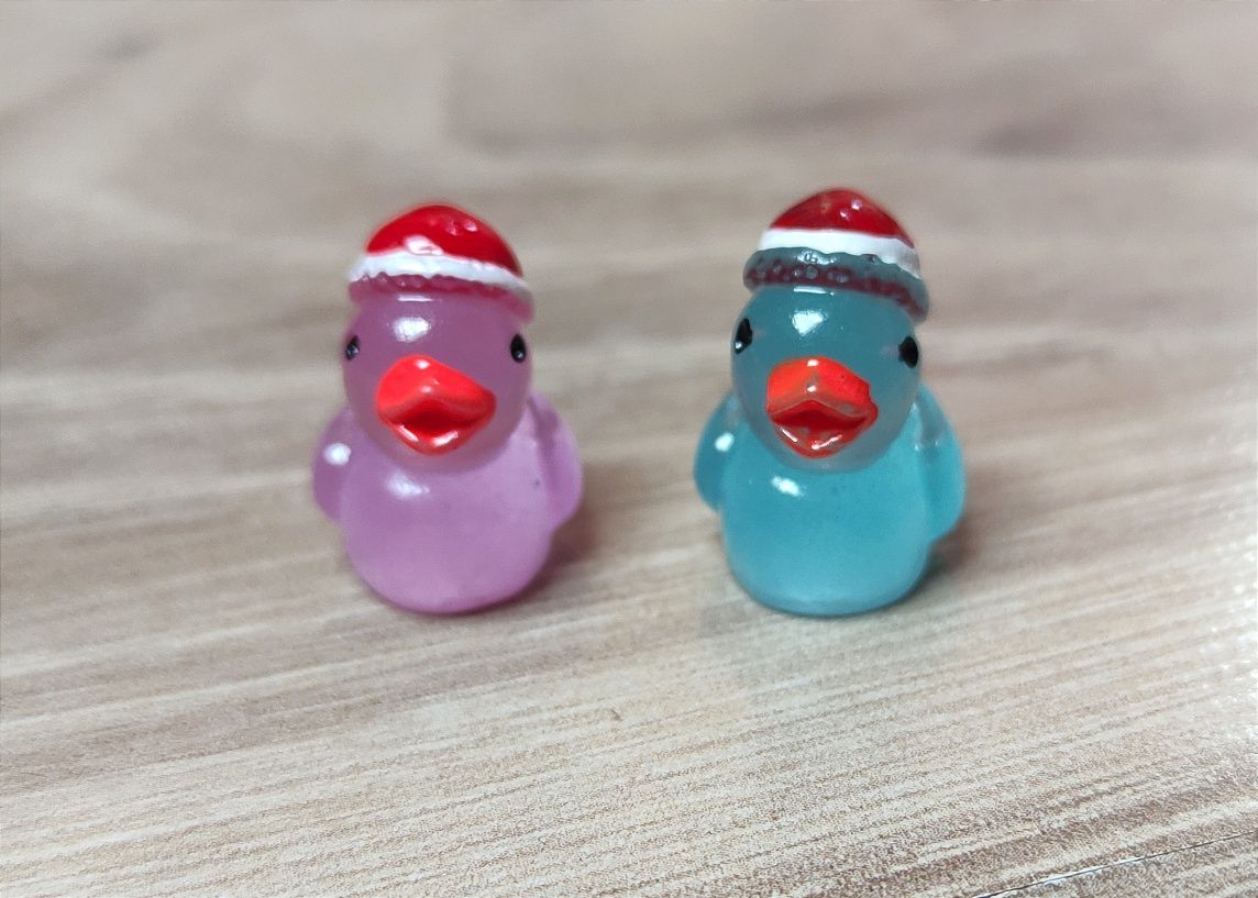 Miniaturowe kaczuszki świąteczne - zestaw 2 szt. fioletowa i niebieska