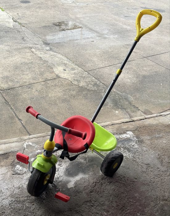 Triciclo de Pedais
