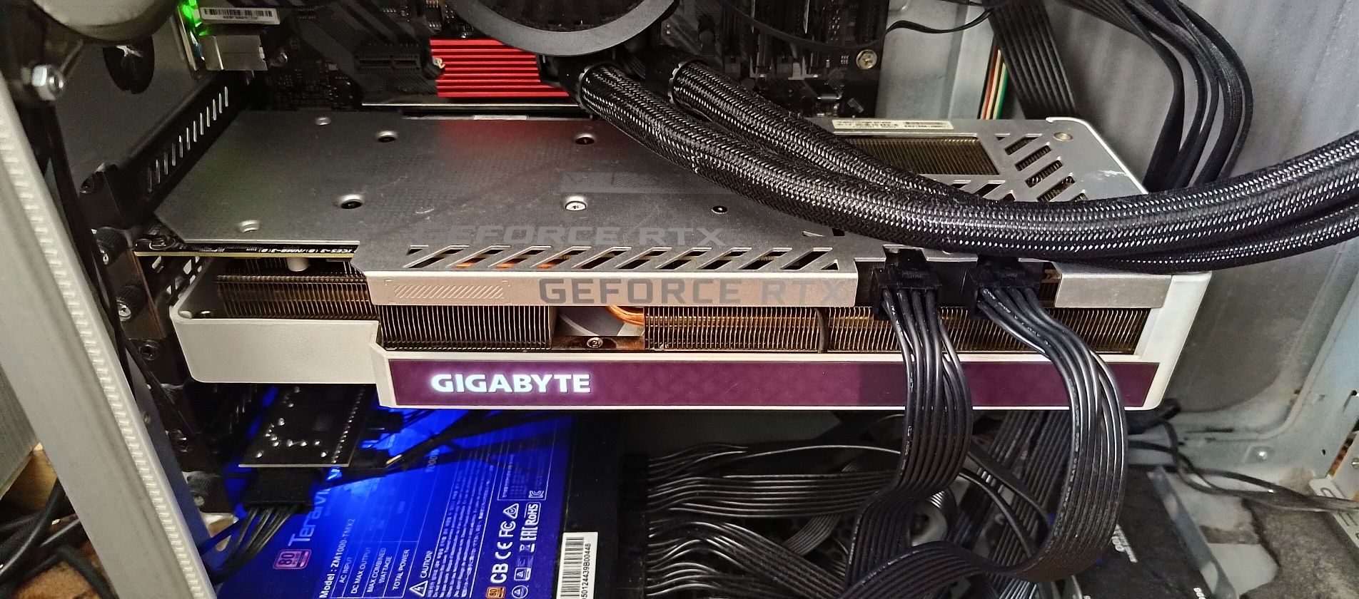 Відеокарта Gigabyte 3070 ti vision