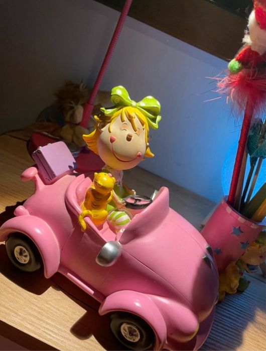 Conjunto mealheiro e copo de canetas para criança