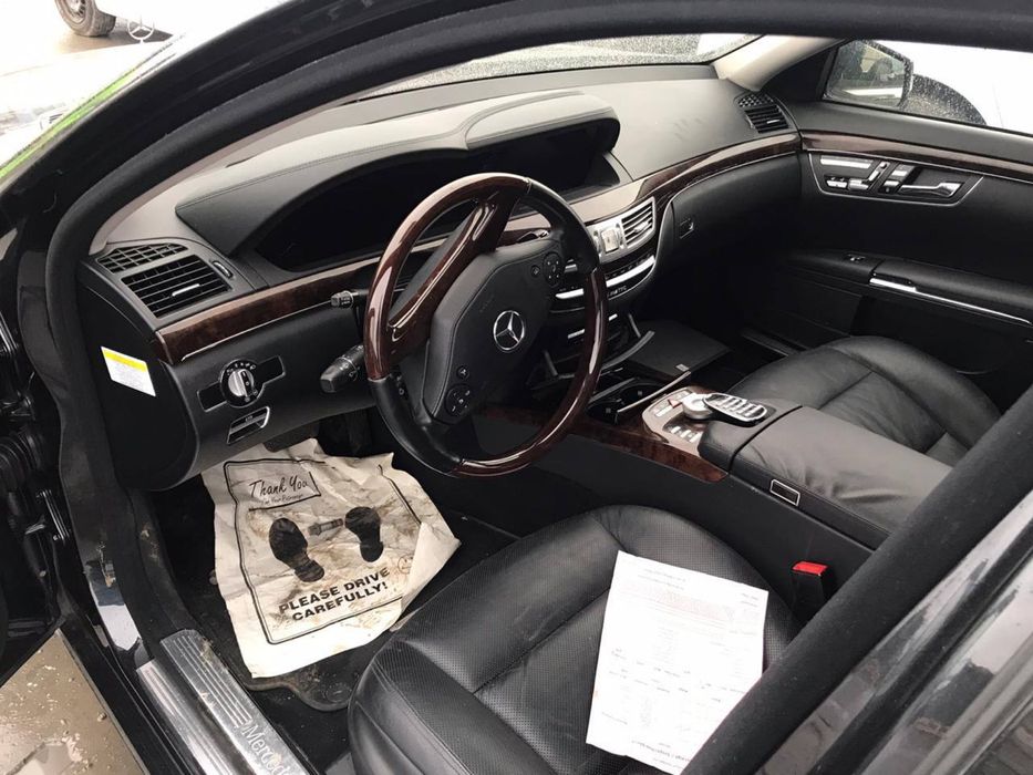 Mercedes S-class 4 matic 2012 год Рестайлинг. Нужен ремонт мотора