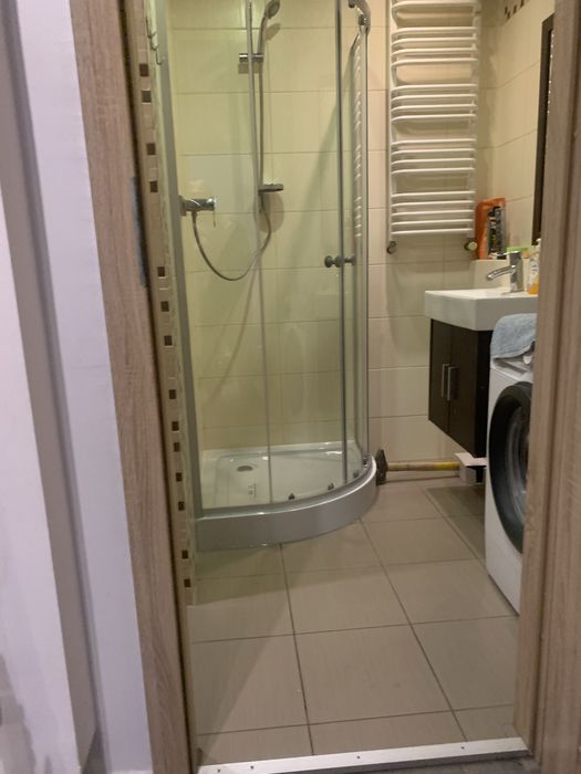 pokój z balkonem (20m) dla pary lub 1 osoby  w mieszkaniu 2-pokojowym