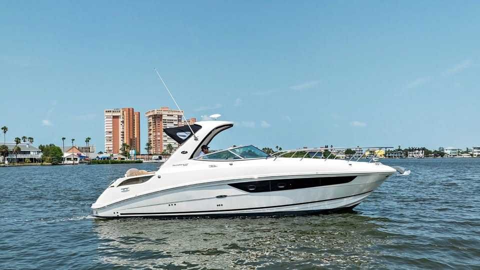 Motorówka Sea Ray 310 Sundancer 16r – 2x MerCruiser 6.2 MPI Floryda