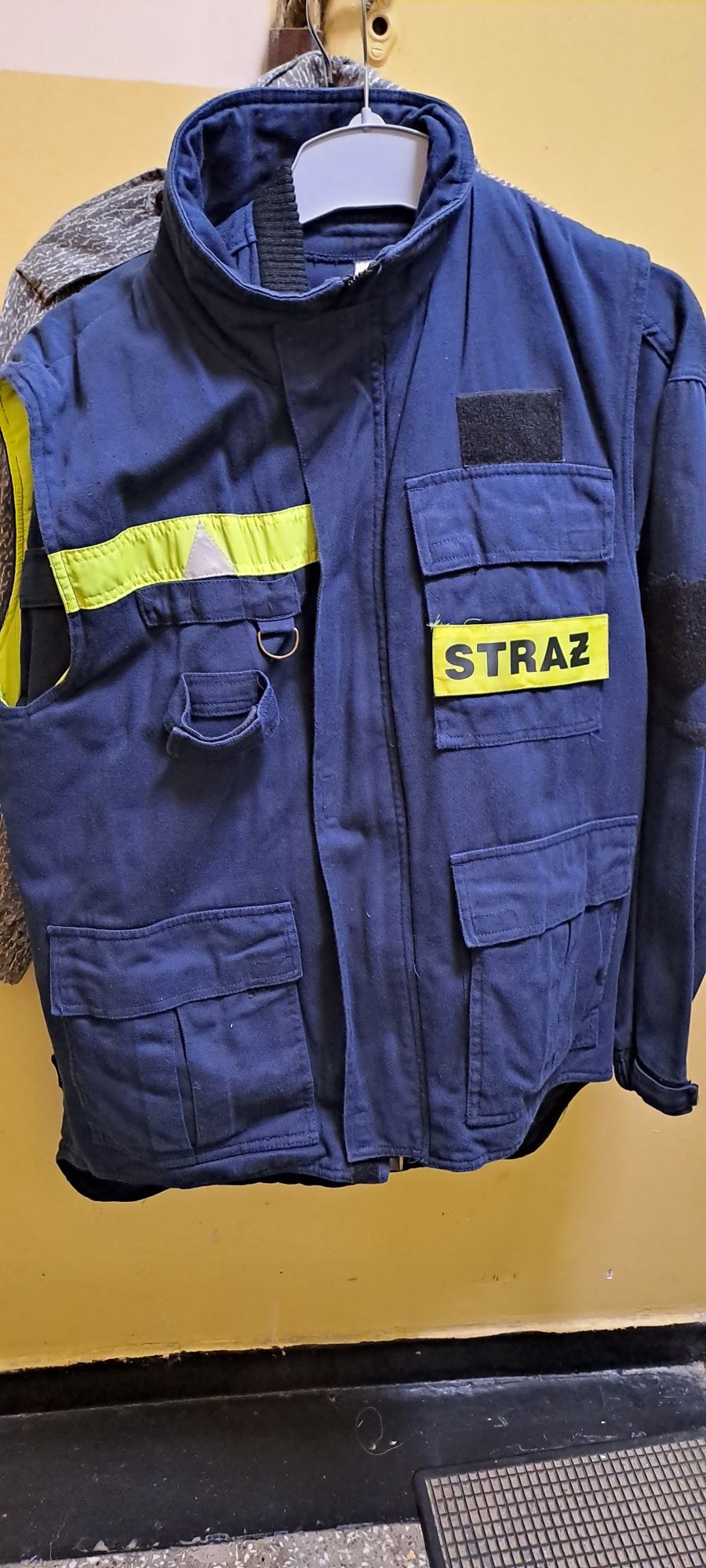 Koszarowka 3 czesciowa