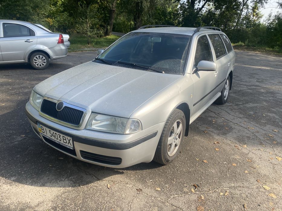 Skoda Octavia Tour 2006год 1,8 газ-бензин