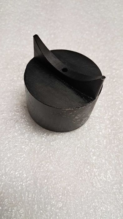 Kamień ,palec układacza węża deszczowni Ferbo