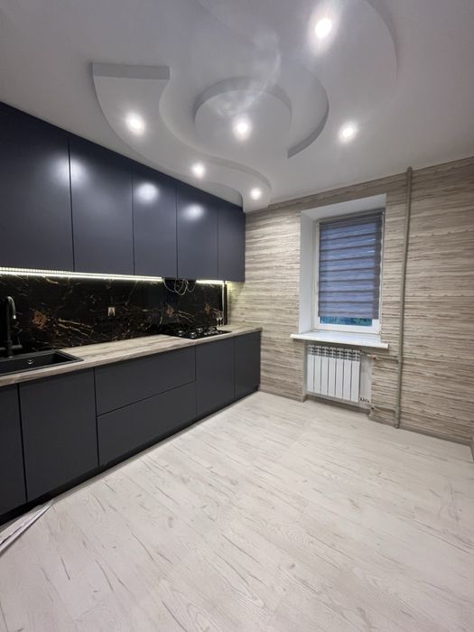 Продам 3 х квартиру Юбилейная 10