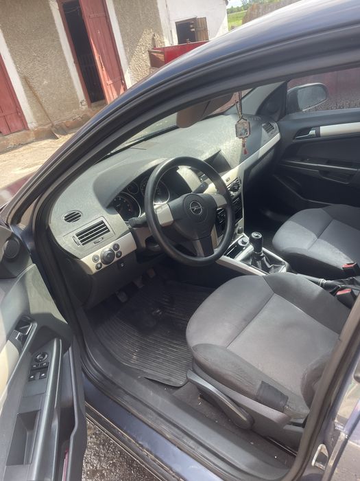 Продам Opel astra h