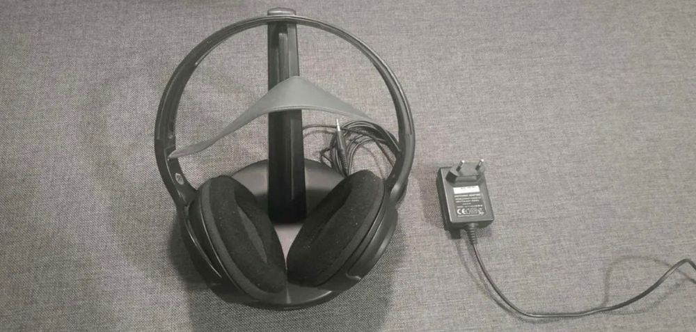 Радио-наушники Tevion FKS2002PC