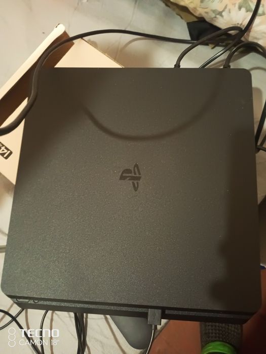 Приставка PS 4 слім 1 ТБ.