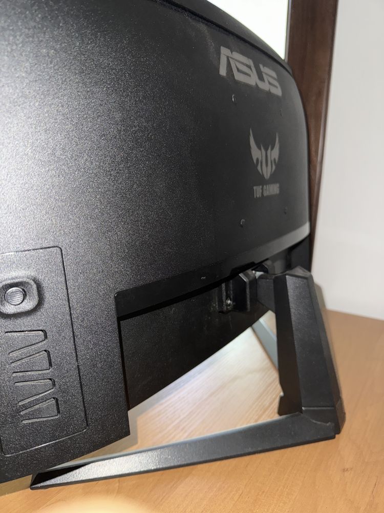 Монітор 23.8" Asus Curved Gaming Monitor на запчасти!!!