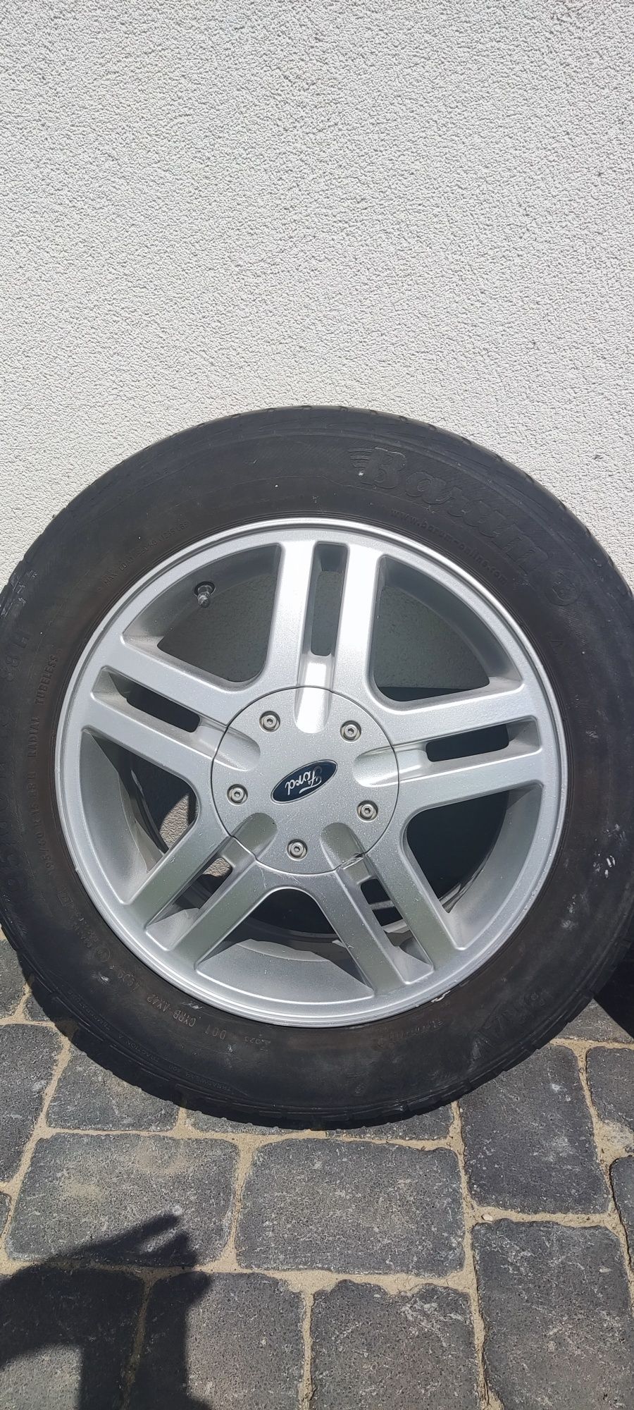 Koła, felgi ford focus  15cali  gratis nakrętki