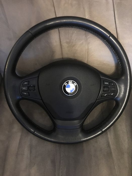 Volante BMW com airbag