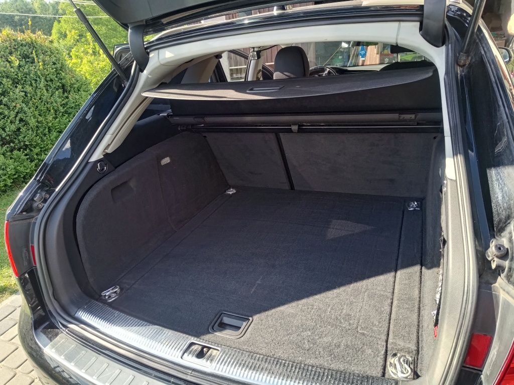 Audi A4 B8 2012r