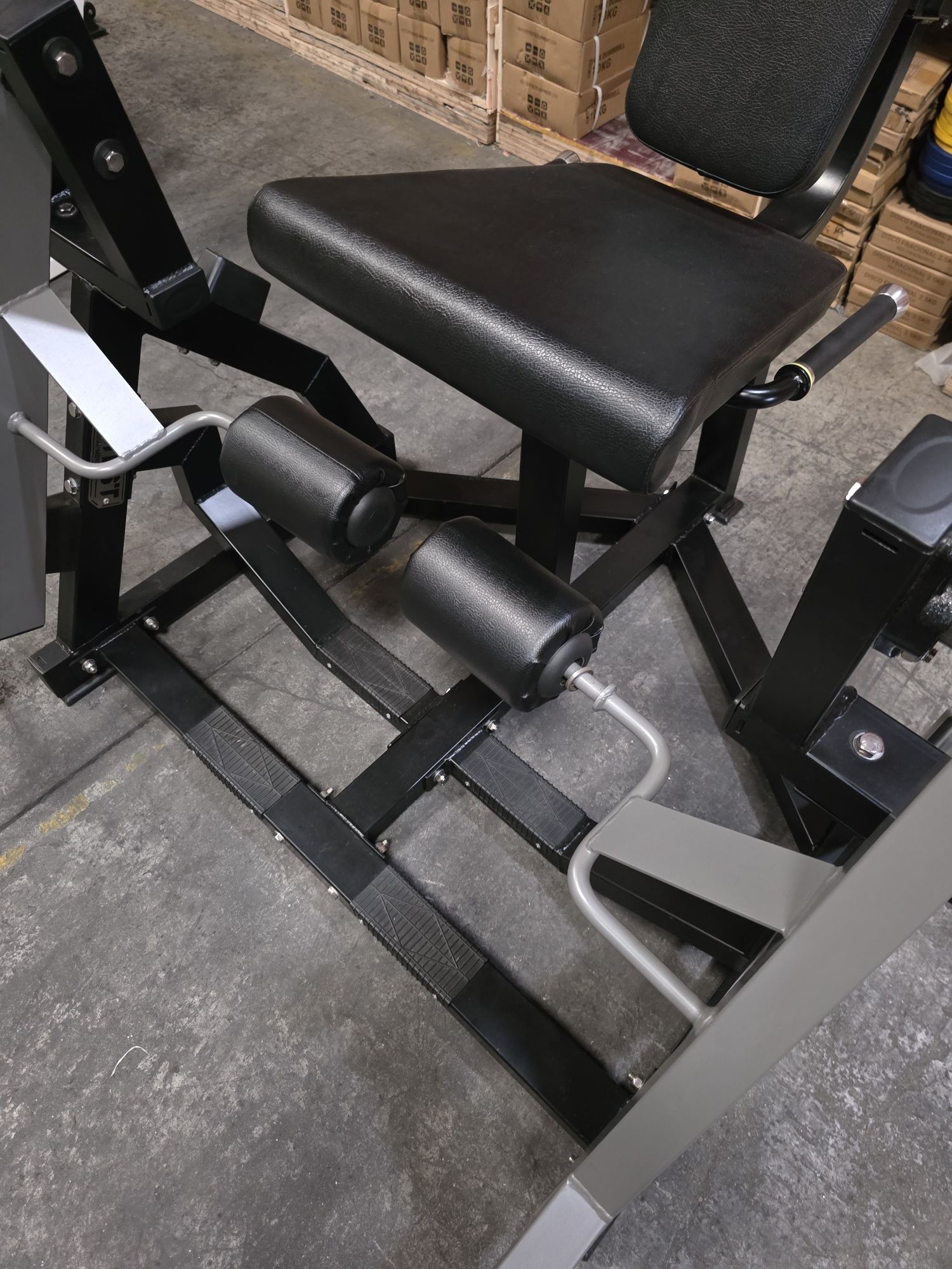 Máquina musculação profissional leg extension