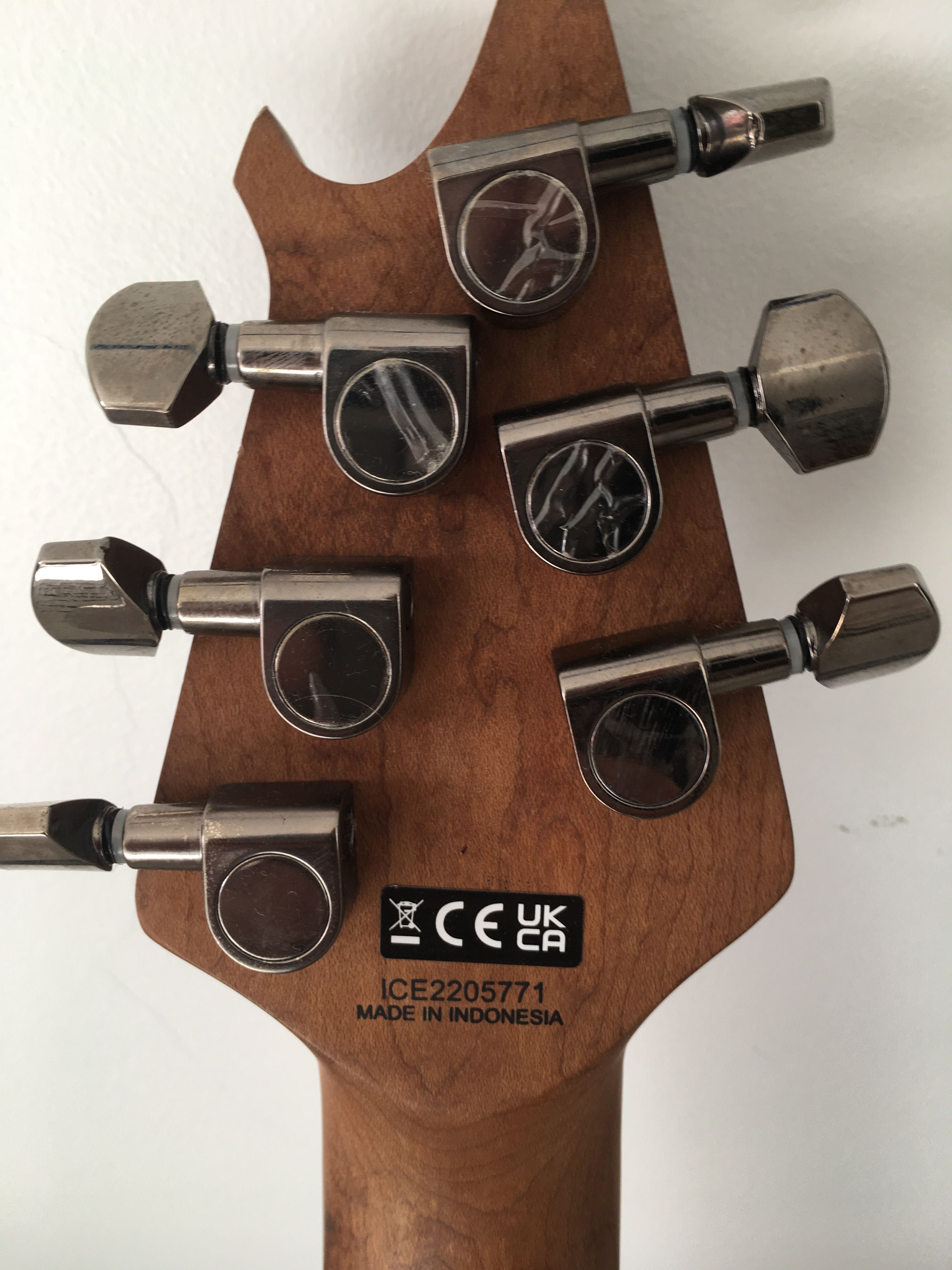 Guitarra Wolfgang Standard QM