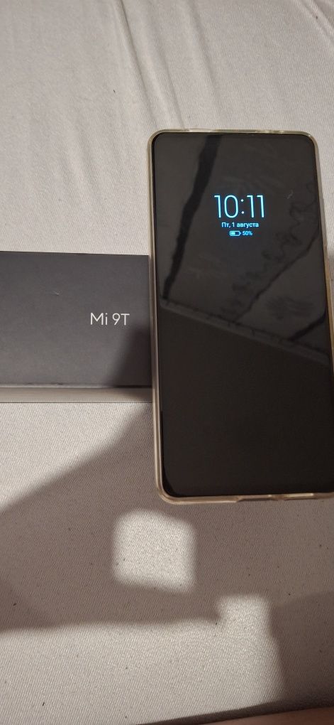 Xiaomi mi 9t 6/128 без трещин