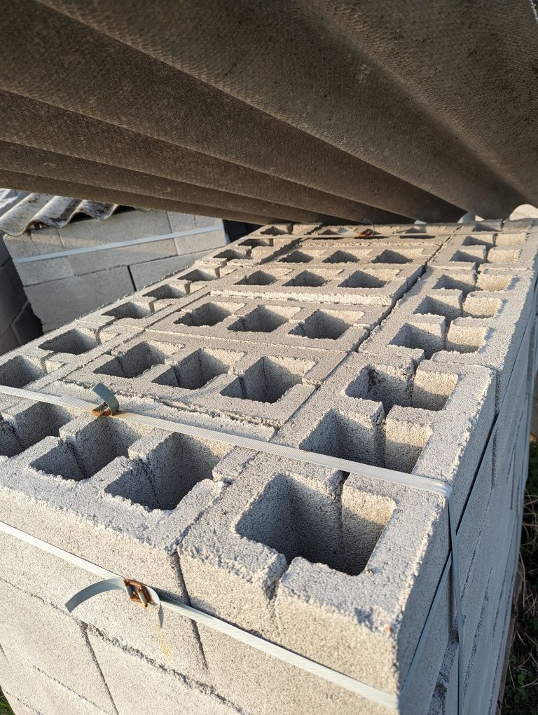 Продам блоки з відсіру (бетонні), розміри 20x20x40