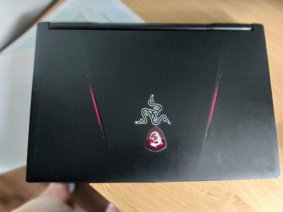 MSI GL73 9SE I7 9gen