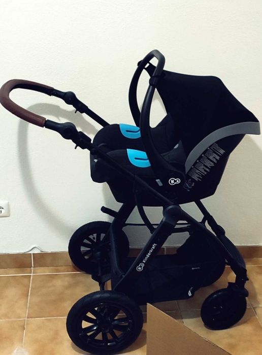 Carrinho 3 em 1 KINDERKRAFT como novo