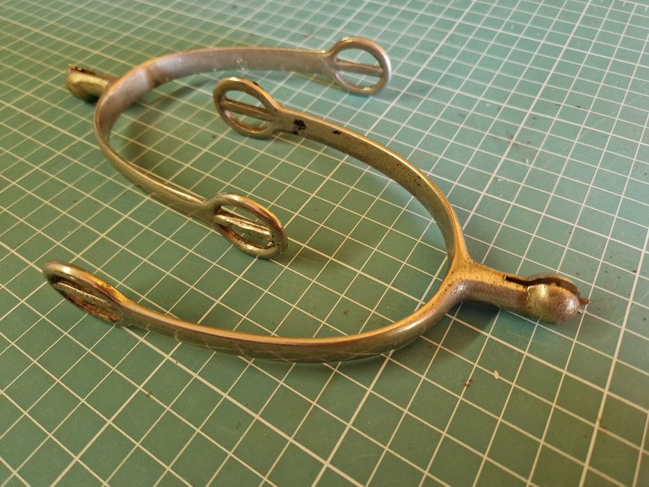 Ostrogi kawaleryjskie przedwojenne