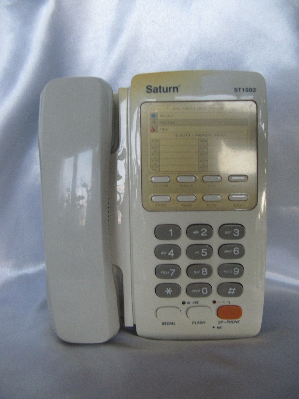 Телефон стационарный Saturn 1502 Чехия,уценка, новый