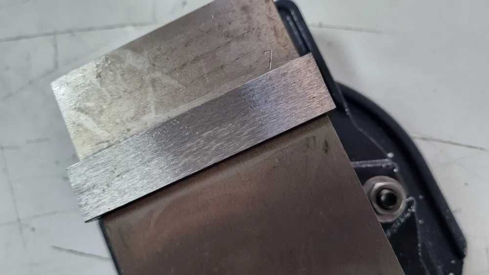 Тиски прецизионные станочные QM16100. 16125. поворотные (лещата)