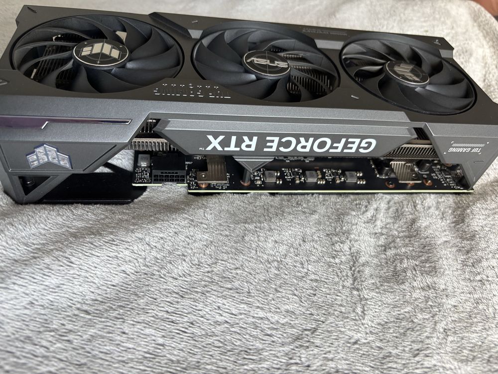 Karta graficzna ASUS TUF RTX 4070 TI GAMING 12 GB GDDR6X gamingowa