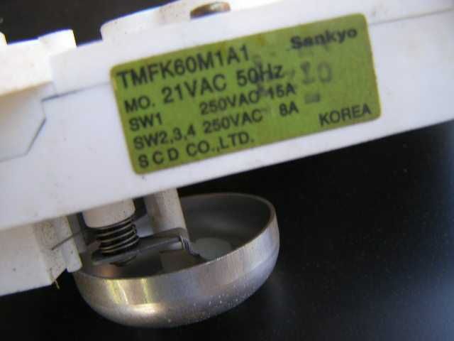 микроволновка   Saturn запчасти