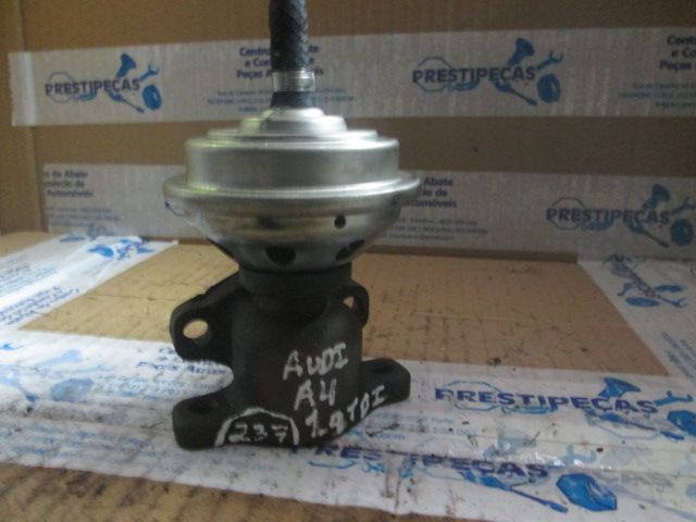 Egr 028131501E AUDI A4 B5 AVANT 1998 1.9TDI 110Cv 5P CINZA VACUO SEAT IBIZA 1999 1.9 TDI VACUO AUDI A6 2001 1.9 TDI VÁCUO SEAT ALHAMBRA 1998 1.9 Tdi Vacuo FORD GALAXY 1998 1.9 TDI   0P   VACUO
