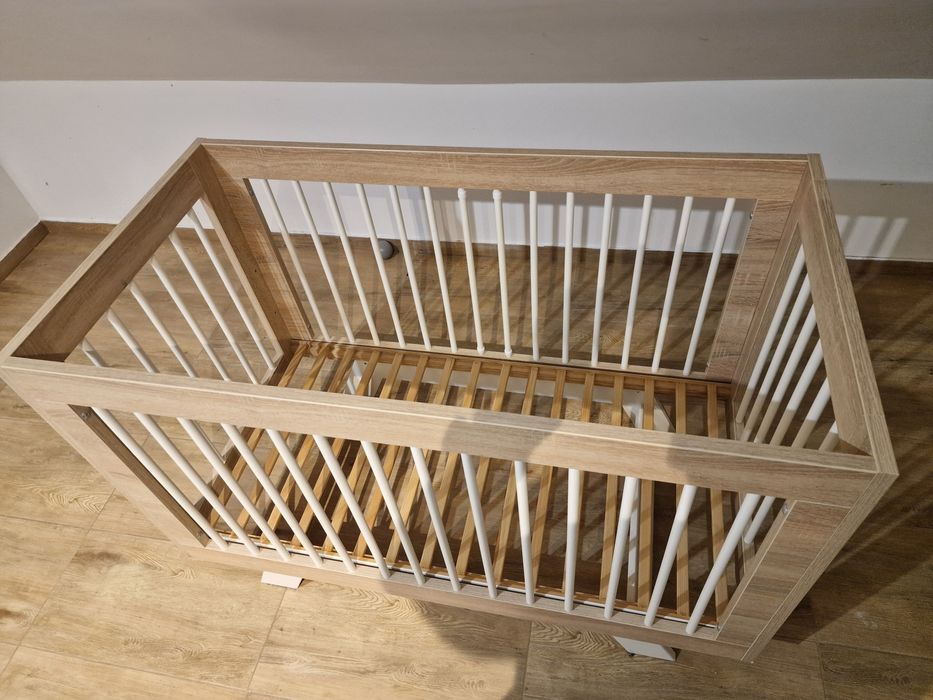 Używane łóżeczko dla dziecka wymiary 120cm/60cm wys 86cm