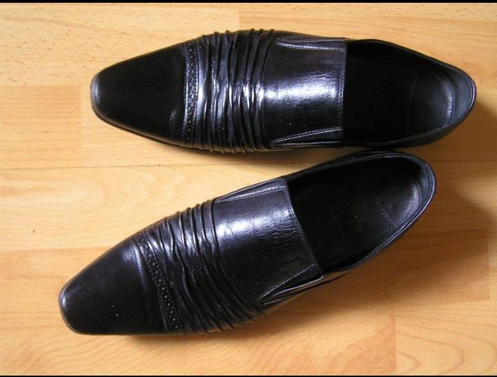 чоловічі шкіряні туфлі