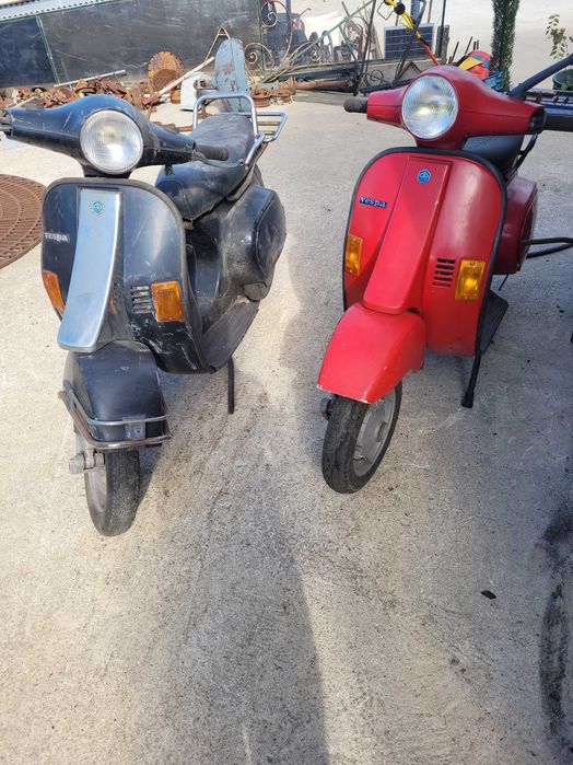 Piagio vespa motos