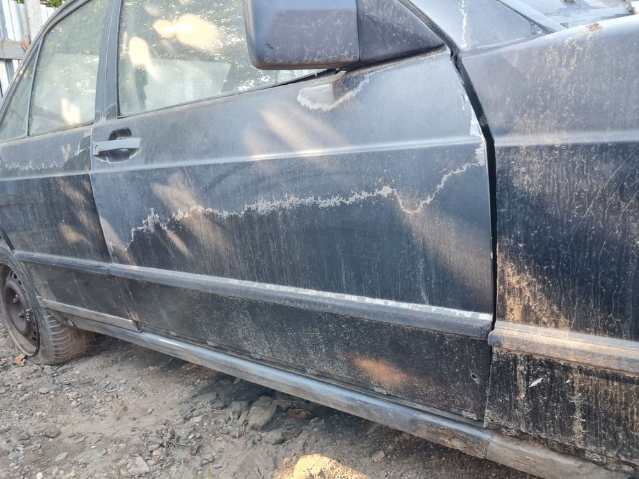 Двери мерседес 190 w201