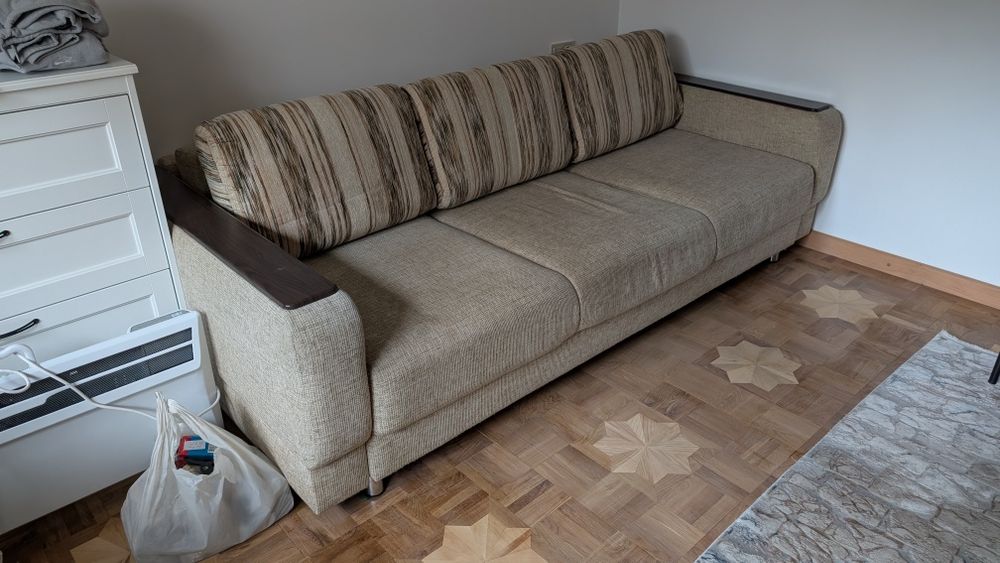 Диван спальный комфортный