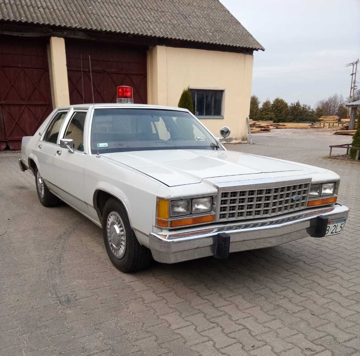 Ford Ltd Crown Victoria