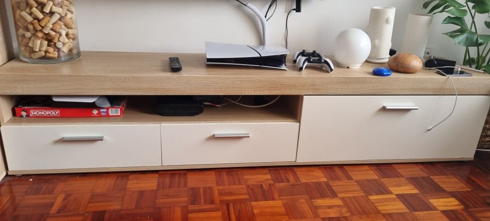 Estante de Sala armário de bebidas e cristaleira