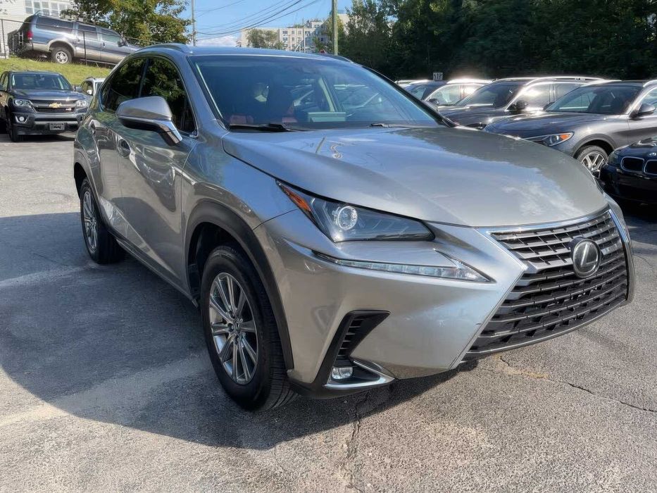 Lexus NX 300      2019