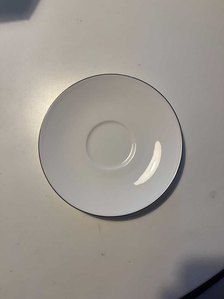 Porcelanowa zastawa Duka Love - zestaw obiadowy i kawowy dla 12 osób