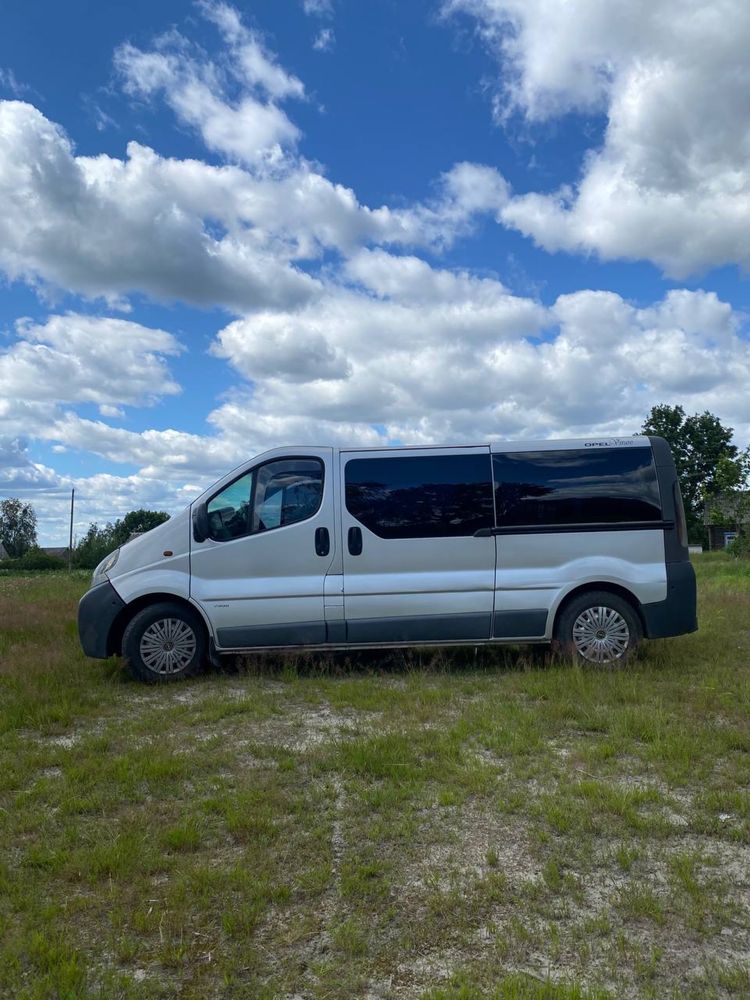 Ореl vivaro 1.9 2005 р