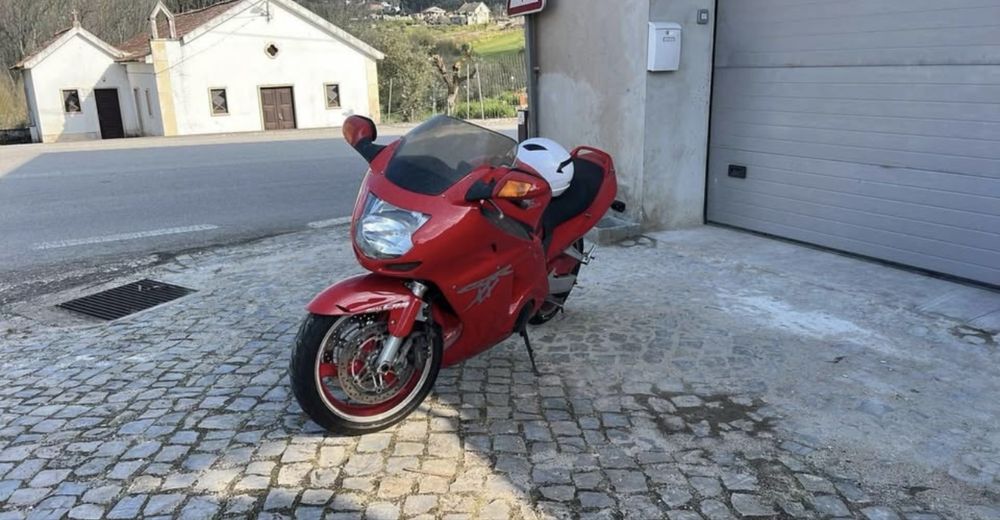 Moto Honda CBR XX 1100cc de 1998
