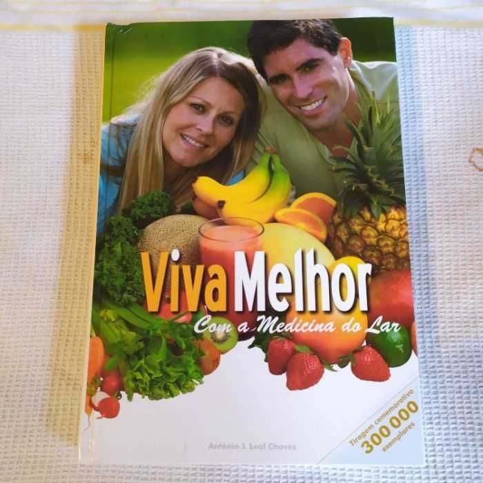 Livros variados como novos