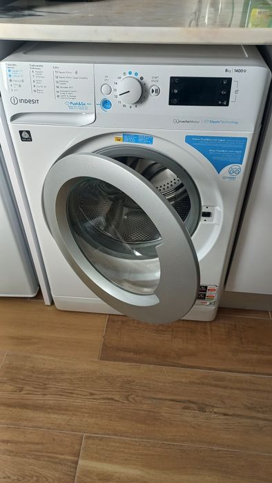 Maquina de lavar roupa