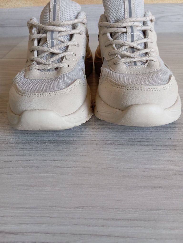 Adidasy Sprandi 33