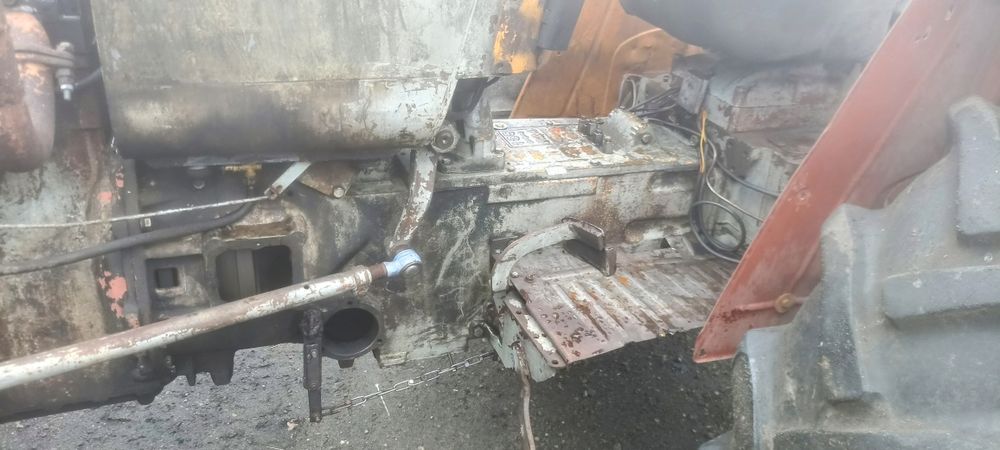 Części Ursus C 360 Kabina skrzynia silnik zwolnica kolumna podnośnik